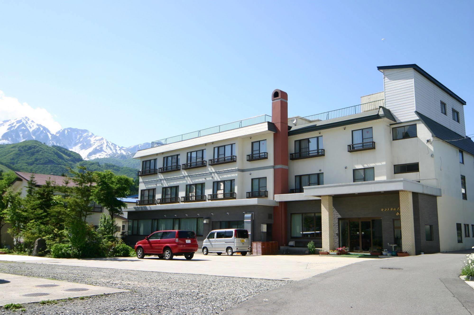 Central Inn Hakuba Esterno foto